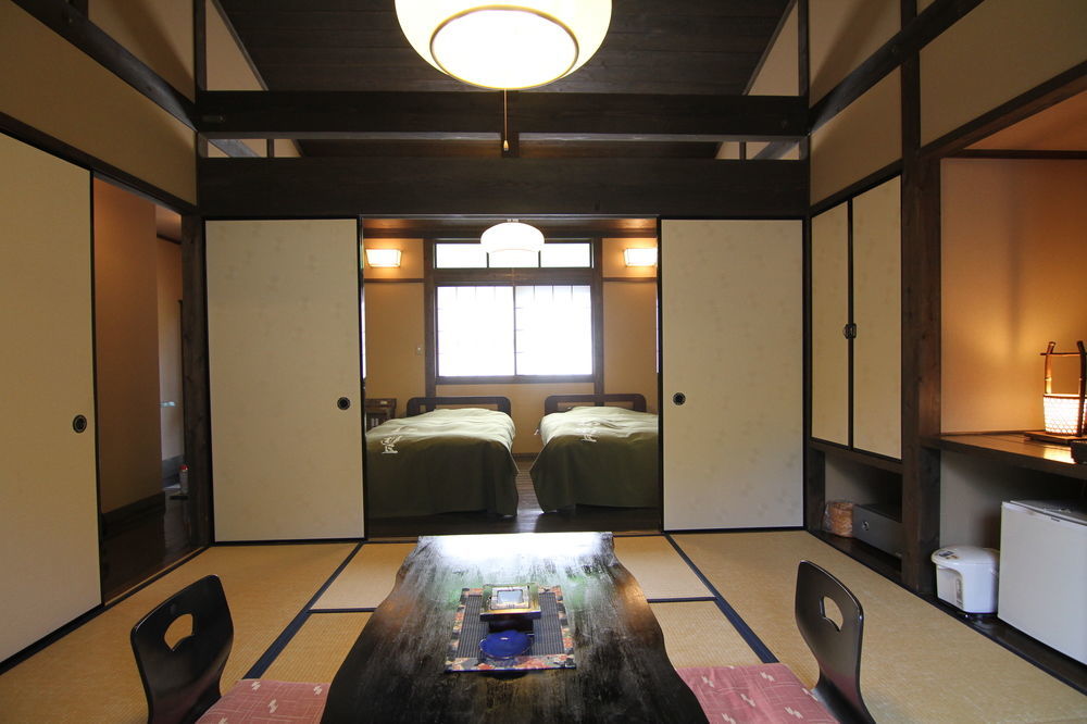 Hotel Yufuin Ryoan Wazanho Oita Exterior foto