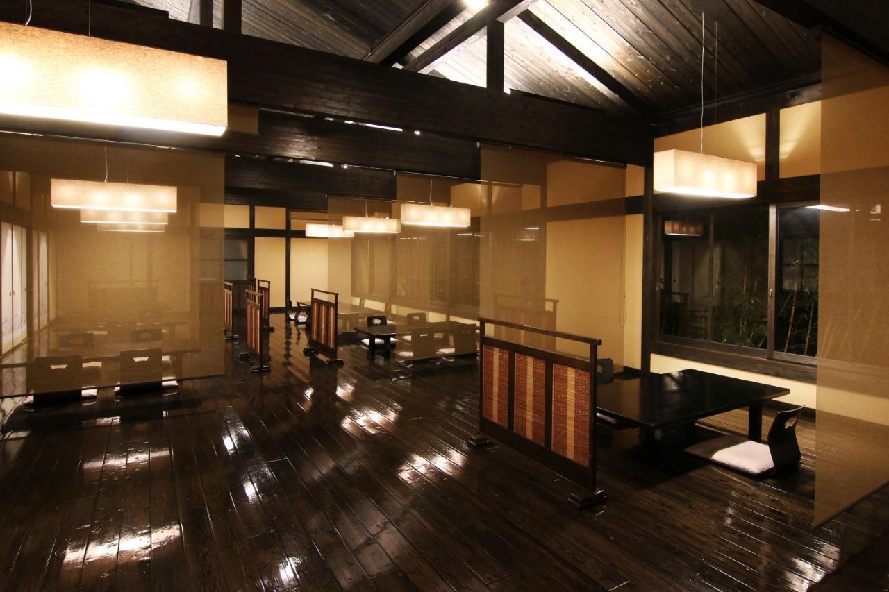 Hotel Yufuin Ryoan Wazanho Oita Exterior foto